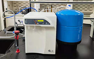 实验室超纯水机一套耗材能产多少水?