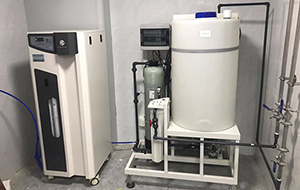 如何放置纯水水箱内的水质变差?