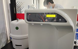 实验室超纯水机的维护方法